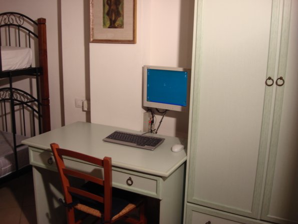 Fano Affitto Residence Casealporto - Cameretta con PC