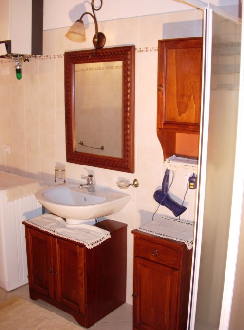 Fano Casealporto - Bagno appartamento 1